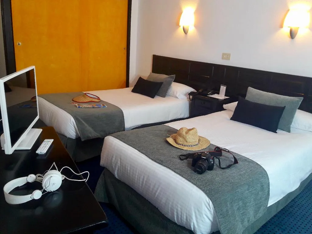 TRIPLE STANDARD Room, Miramar, Lanzarote