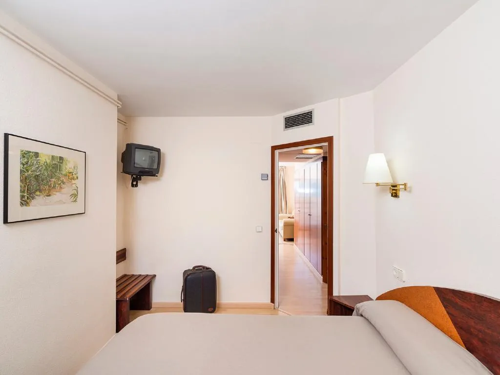Double or Twin SEA VIEW Room, Gem Wellness & Spa, Costa Brava