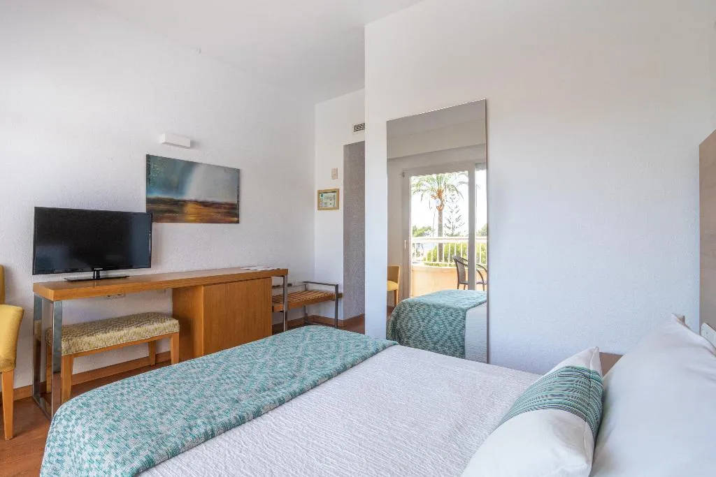 SINGLE WITH BALCONY Room, JS Alcudi Mar, Majorca