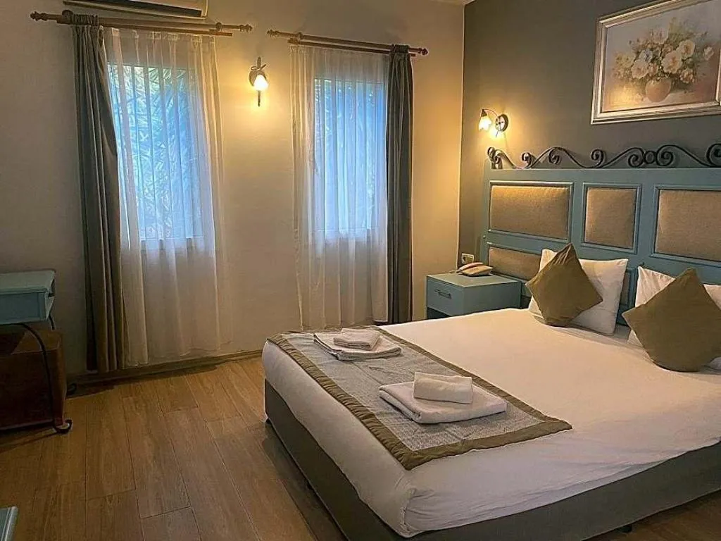Room, Atrium, Bodrum