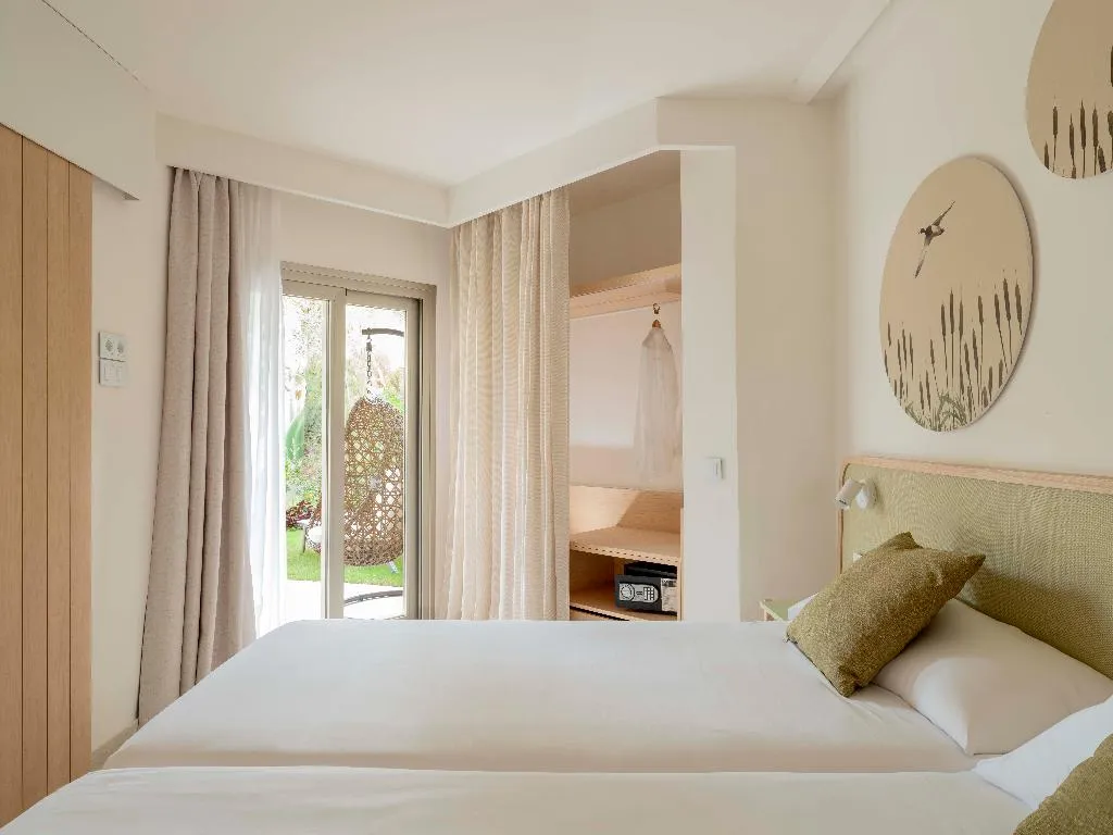 FAMILY ROOM Presidential Room, Iberostar Selection Albufera Park All Inclusive, Majorca