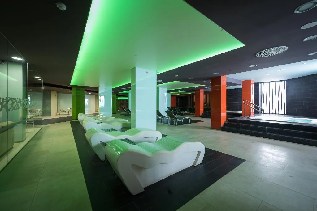 Sports and Entertainment, HD Beach Resort, Lanzarote