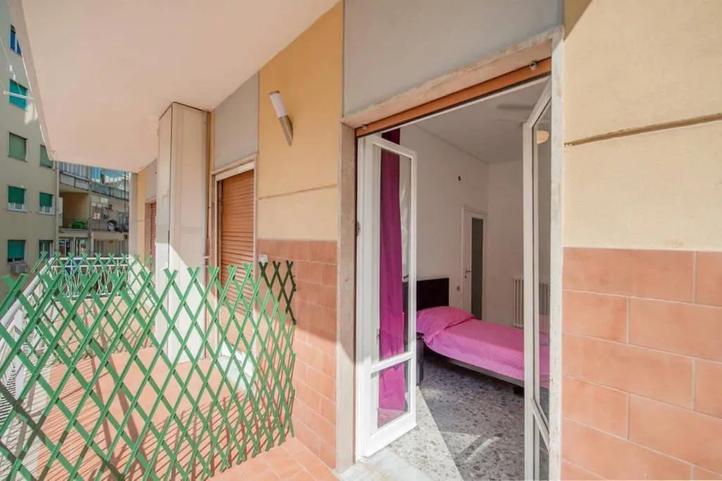 Room, Bed And Breakfast Alexander, Naples
