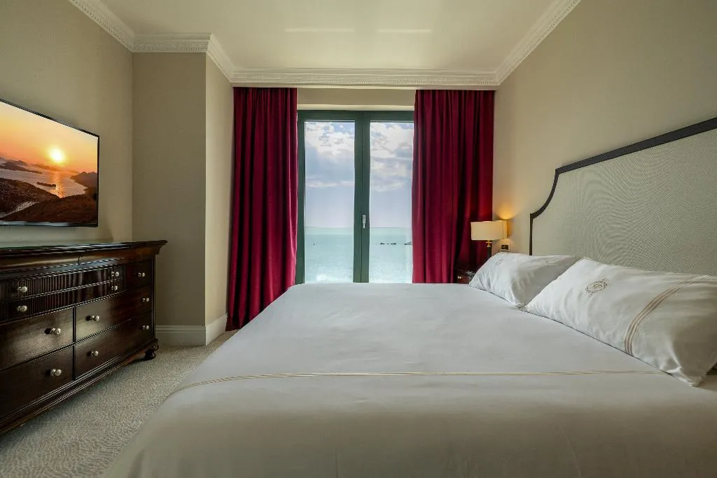 SUITE SEA VIEW Room, Royal Princess Hotel, Dubrovnik