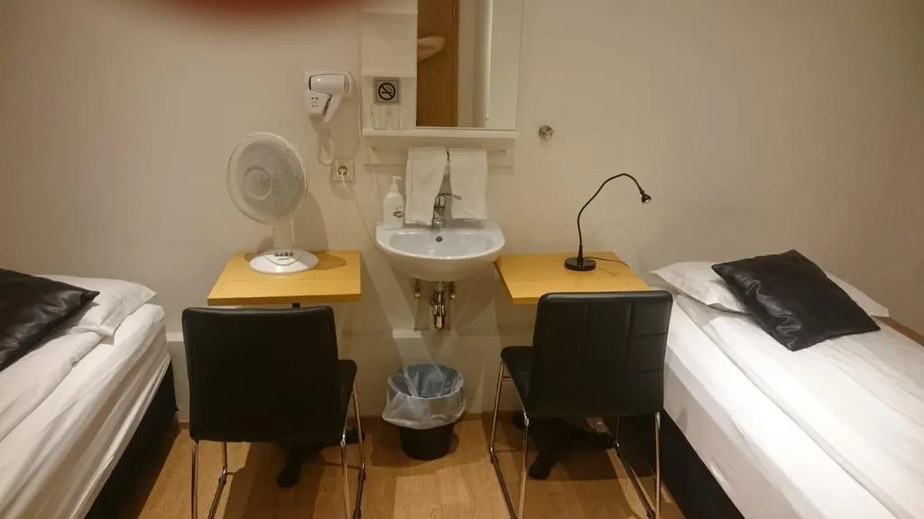 Room, 4th Floor, Reykjavik