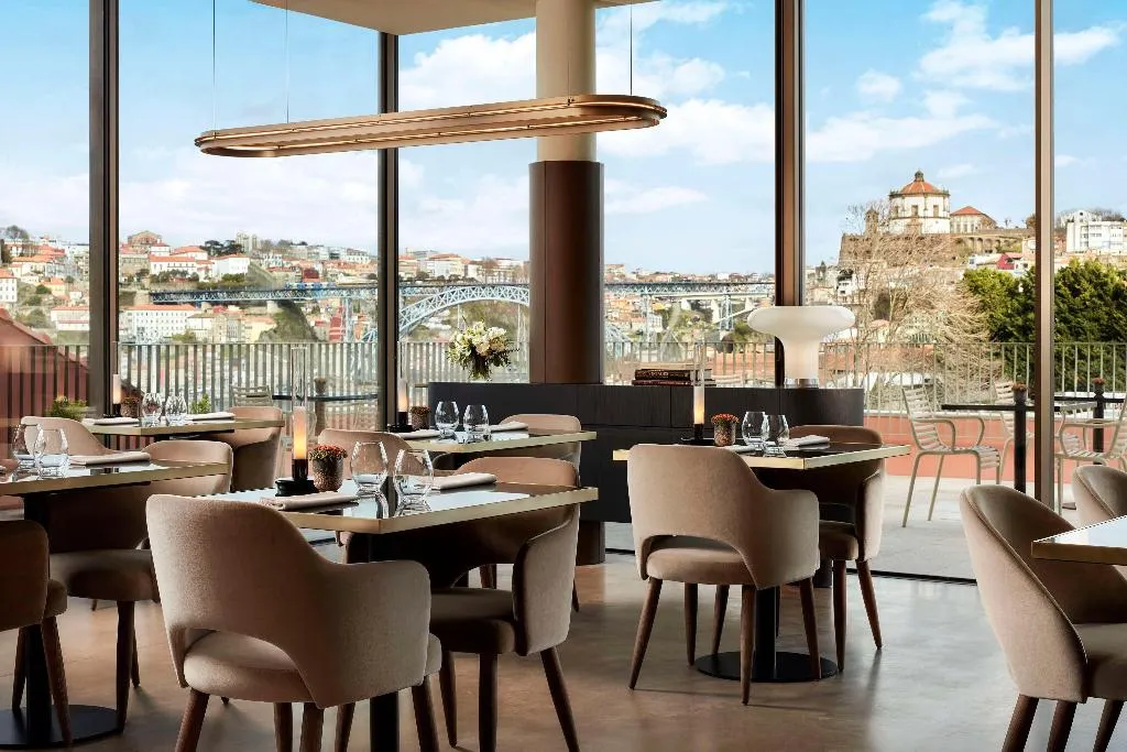 Restaurant, Tivoli Kopke Porto Gaia Hotel, Porto