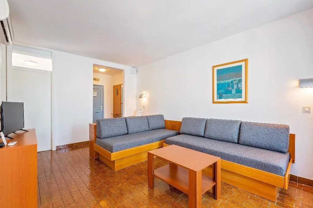 APARTMENT CAPACITY 4 ONE BEDROOM Room, Maistra Select Riva Apartments, Istria