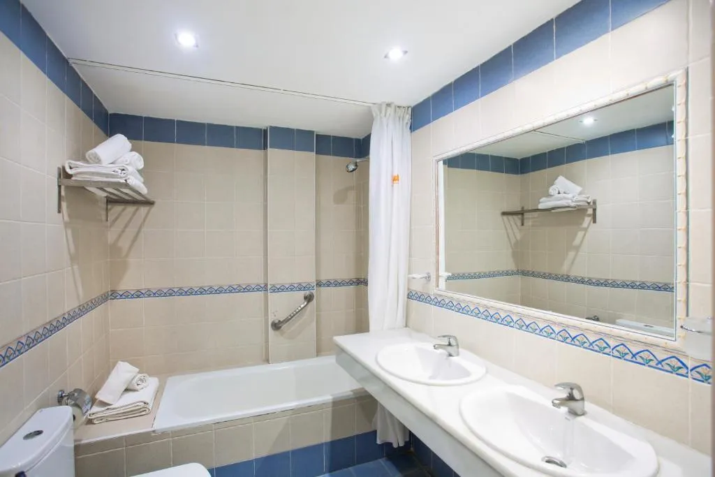 Room, Elite Apartments at Pueblo Evita, Costa Del Sol