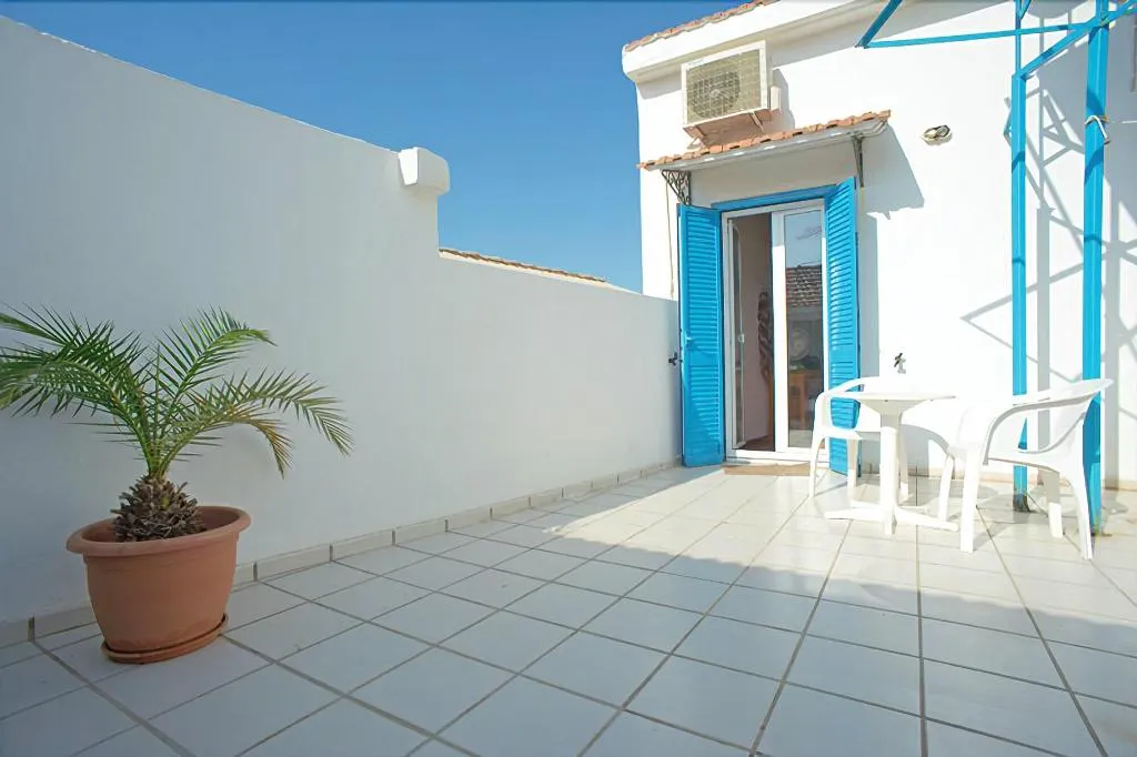 Room, Rent Rooms The Seafront, Crete