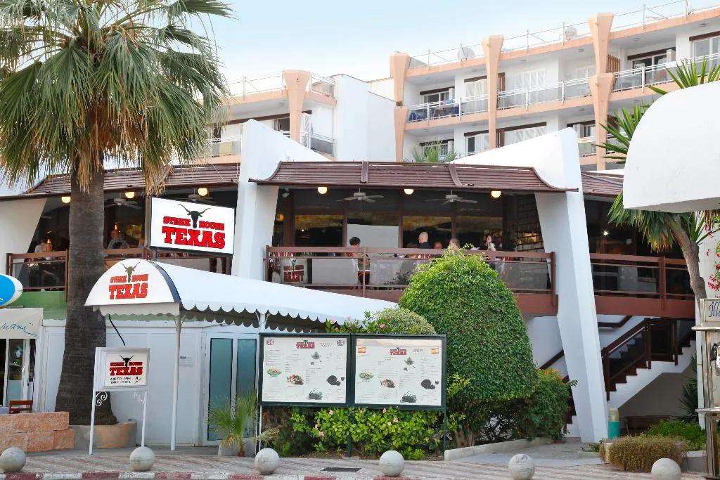 Restaurant, Suites Roc Portonova, Majorca