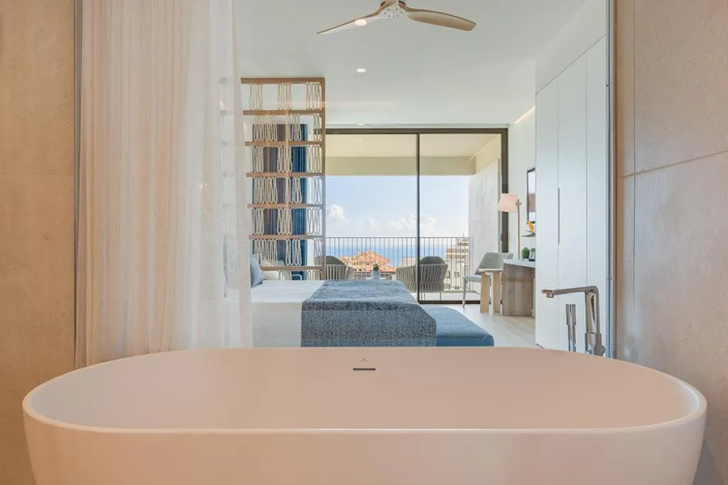 SUITE SEA VIEW Room, The Editory Ocean Way Funchal, Madeira