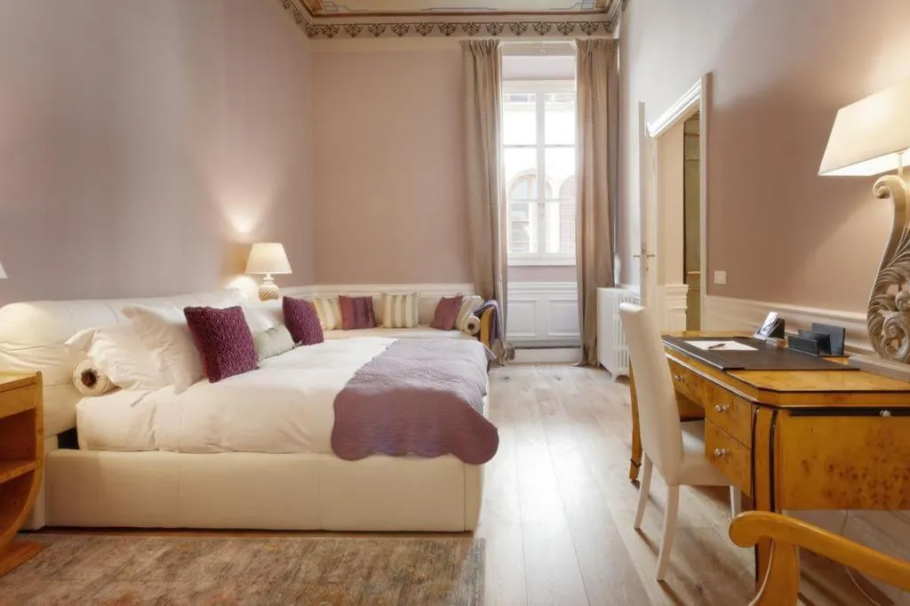 Room, La Maison Du Sage, Florence