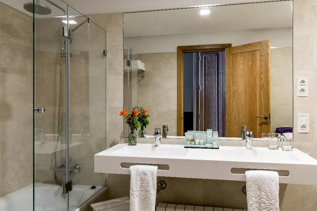 DOUBLE STANDARD Room, Parador de Cruz de Tejeda, Gran Canaria