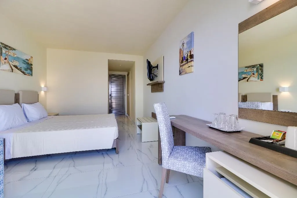 Double or Twin SEA VIEW Room, Harmony Rethymno Beach, Crete