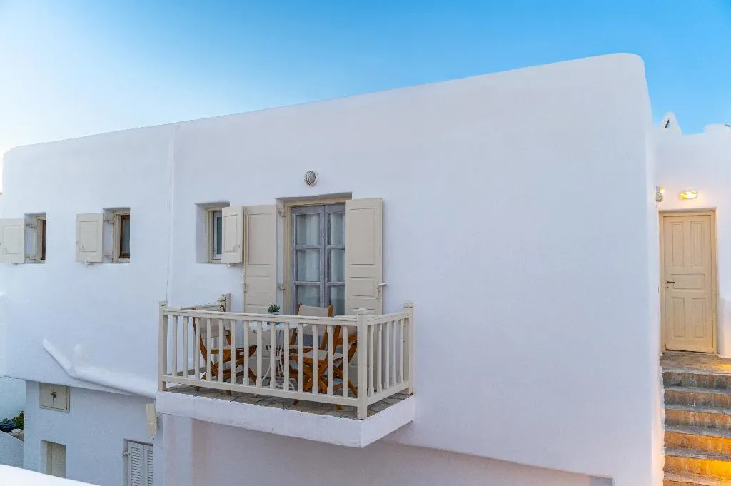 TRIPLE WITH BALCONY Room, Mykonos Twins, Mykonos