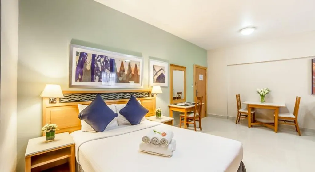 STUDIO STANDARD Room, Golden Sands Hotel Apartments, Dubai
