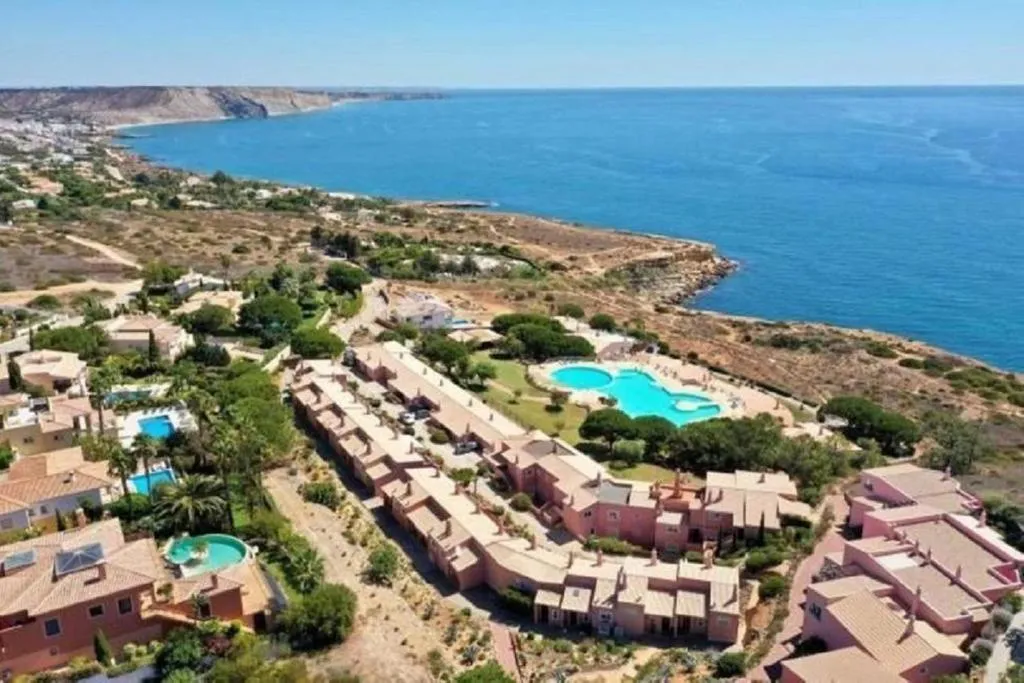 General view, Porto Dona Maria, Algarve