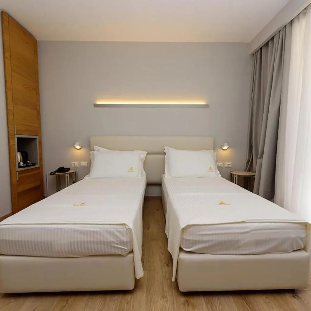 TWIN DELUXE WITH TERRACE Room, Navy Hotel, Kavaje