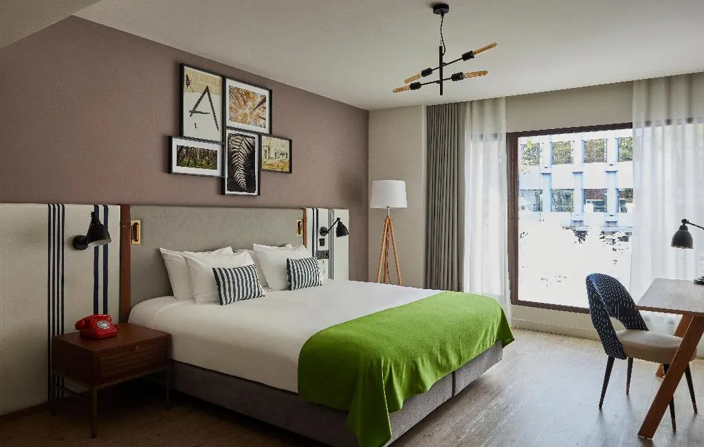 TWIN Accessible Room, Hotel Indigo Madrid - Princesa, Madrid