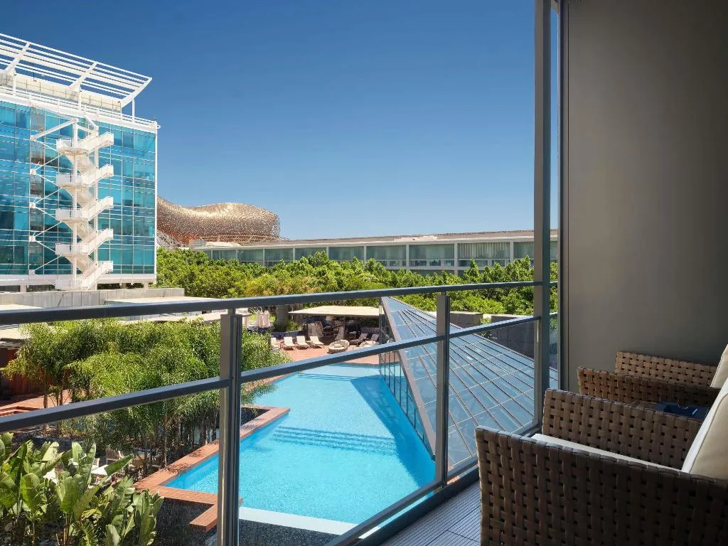DOUBLE LUXURY Room, Sofitel Barcelona Skipper, Barcelona