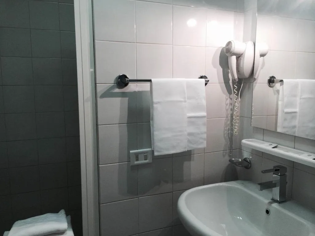 Room, Bert Hotel, Milan