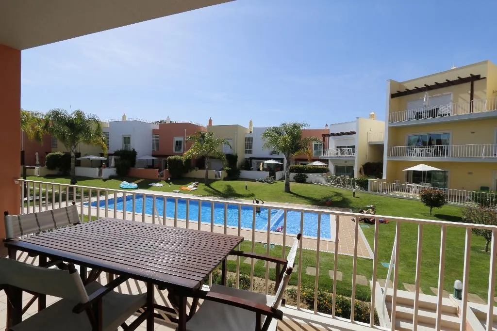 APARTMENT TWO BEDROOMS Room, Apartamentos The Old Village by Village 4u, Algarve