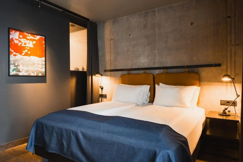DOUBLE HARBOUR VIEW Room, Exeter Hotel, Reykjavik