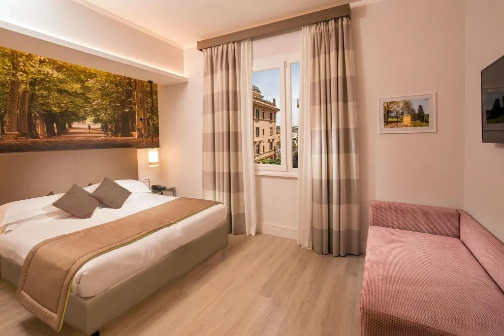 TRIPLE STANDARD Room, Villa Grazioli, Rome
