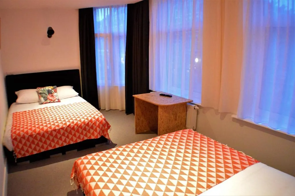 Room, Hotel Heye 130, Amsterdam