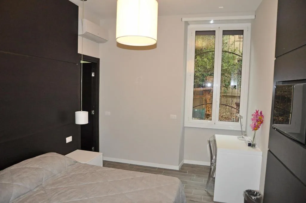 Room, Dea Roma Inn, Rome