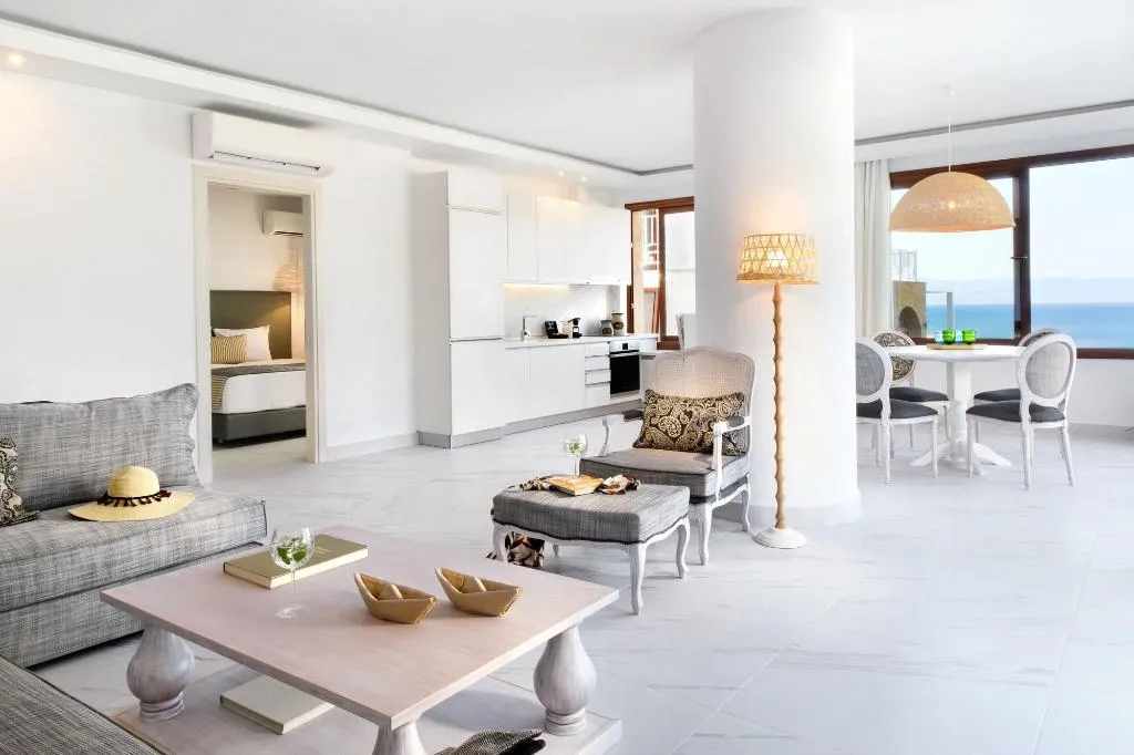 Room, Villa D'oro Luxury Villas & Suites, Halkidiki