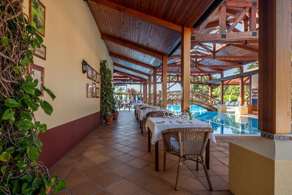 Restaurant, Quinta Jardins do Lago, Madeira