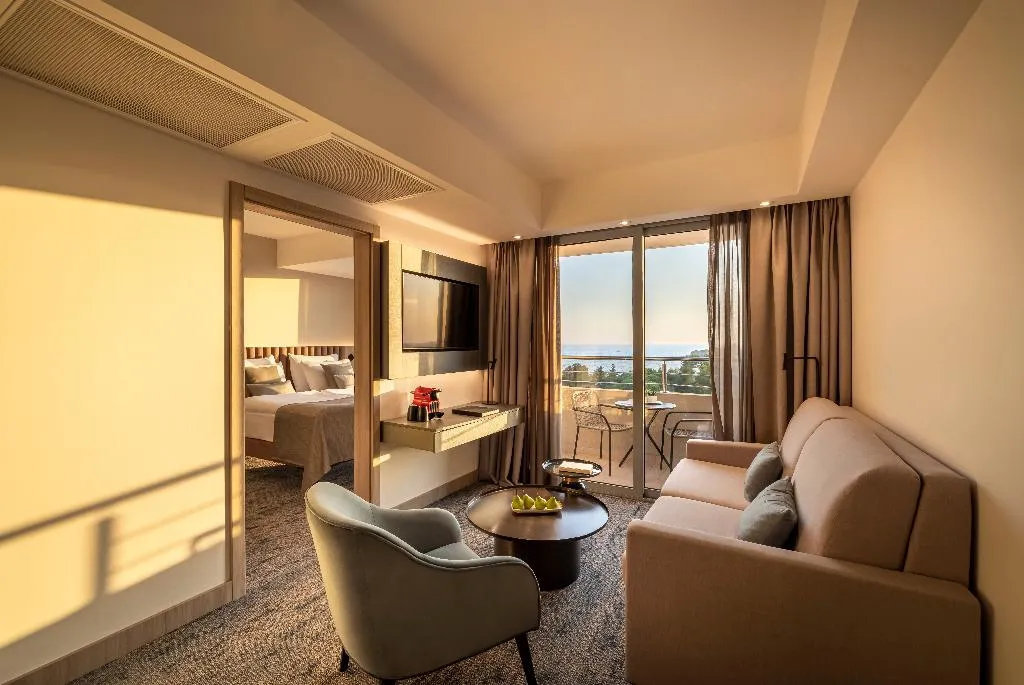 SUITE WITH BALCONY Room, Aminess Vival Maestral Hotel, Istria