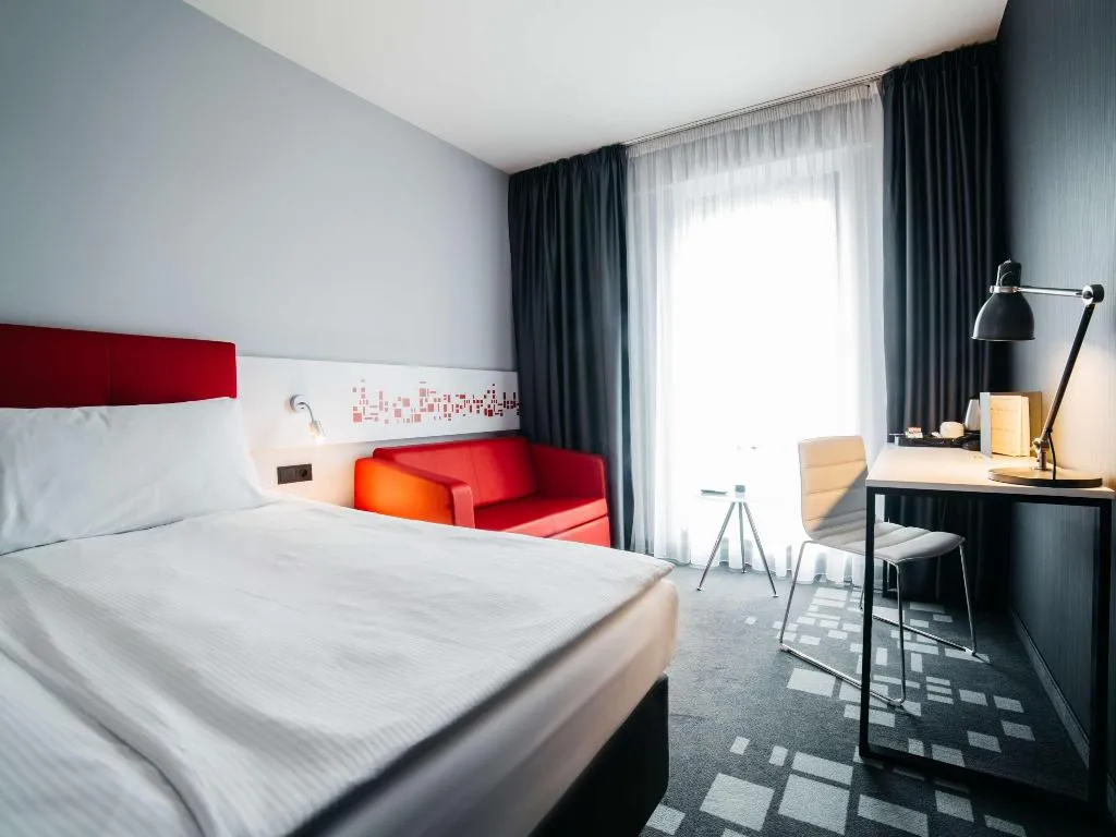 Room, Q Hotel Krakow, Krakow