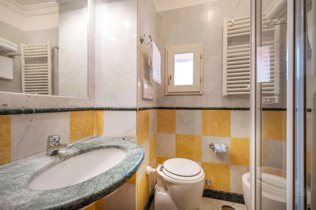 SINGLE NON SMOKING Room, Comfort Hotel Bolivar, Rome