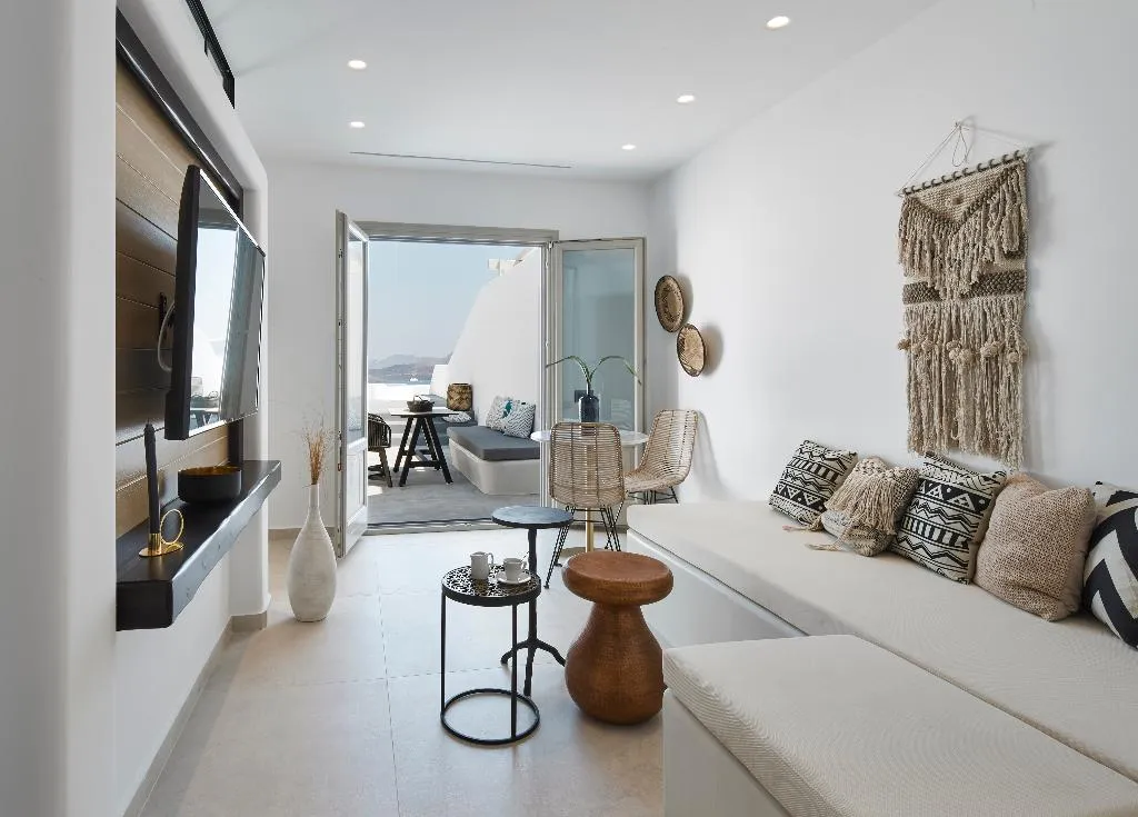 SUITE WITH PRIVATE POOL Room, Phos The Boutique Luxury Hotel & Villas, Santorini