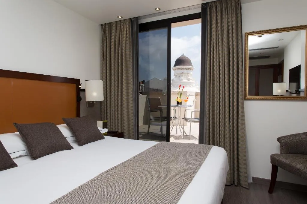 Room, Hotel Balmoral, Barcelona