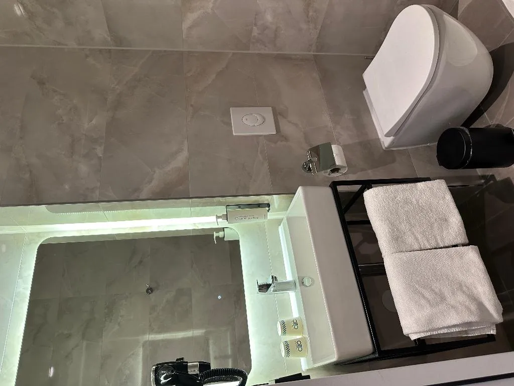Room, OZO Hotels Antares Amsterdam Schiphol Airport, Amsterdam
