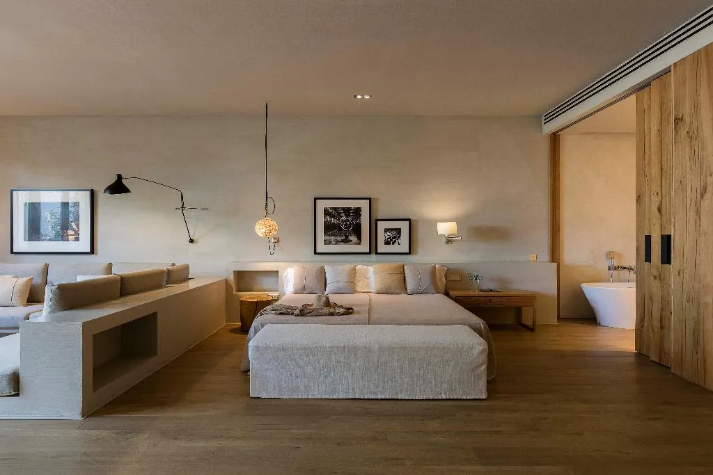 SUITE STANDARD Room, Peralada Wine Spa & Golf, Costa Brava