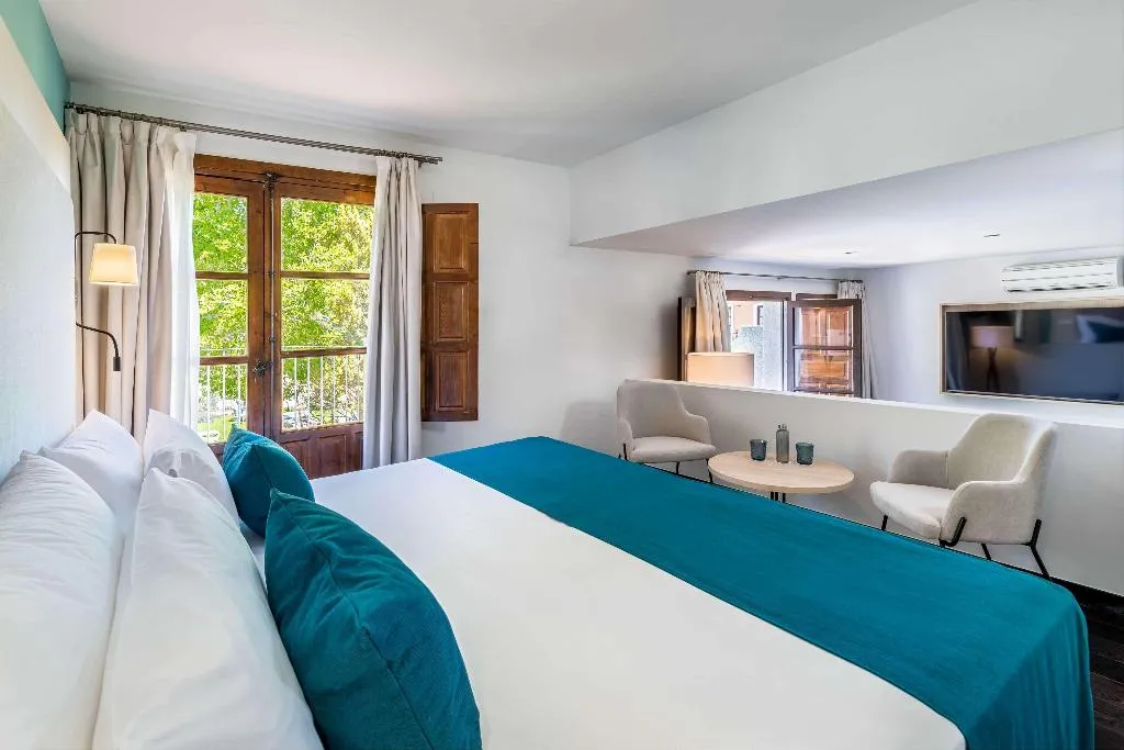 DOUBLE SUPERIOR POOL VIEW Room, Occidental Pueblo Acantilado, Costa Blanca