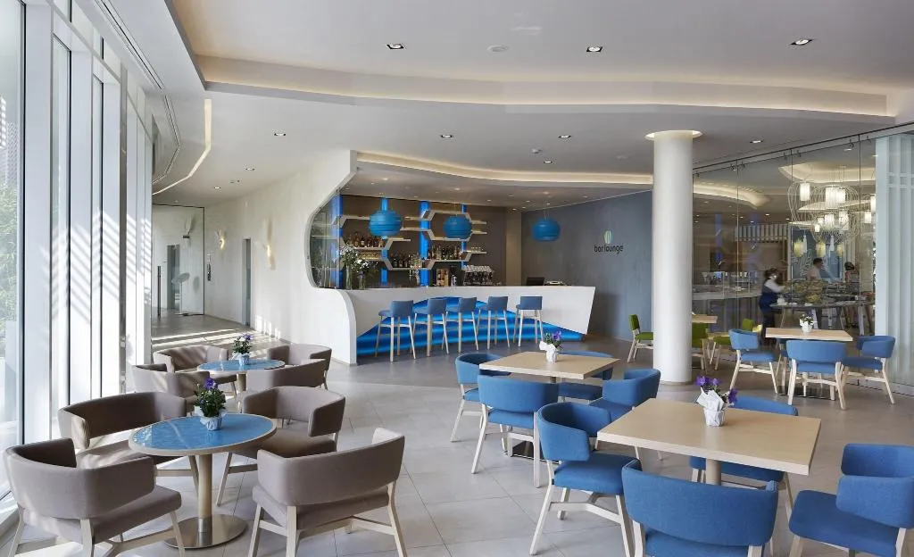 Lobby, Capo Nord, Venice