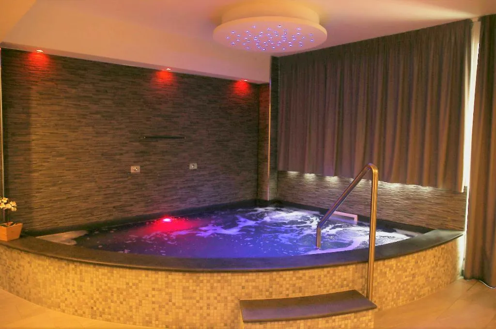 Sports and Entertainment, Mareneve Resort, Catania