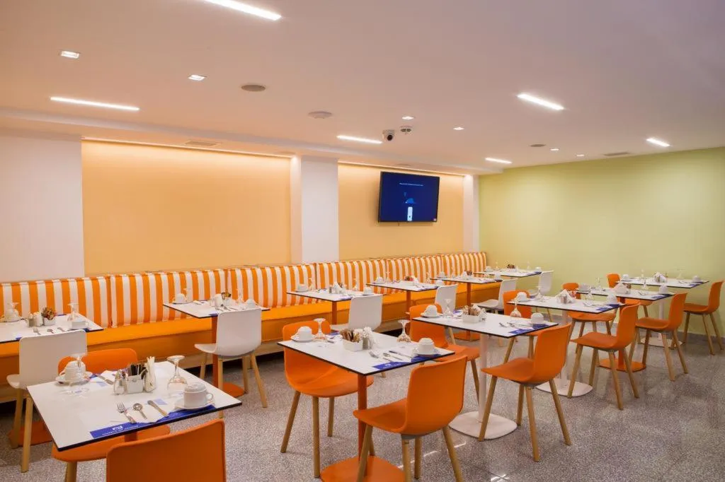 Restaurant, Pythagorion, Athens