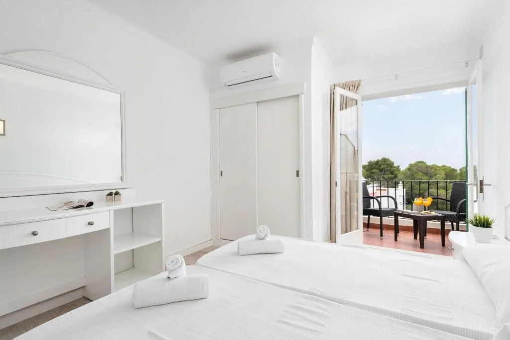 Room, Talamanca, Majorca