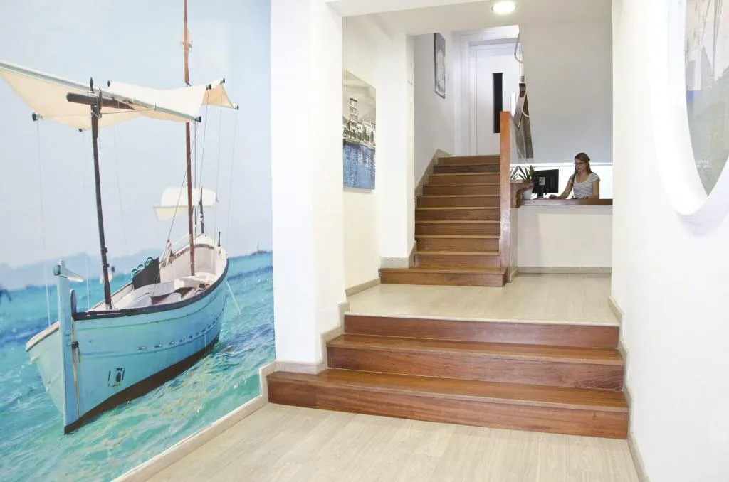 Lobby, Capri, Majorca