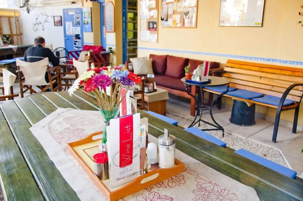 Restaurant, Rent Rooms Thessaloniki, Halkidiki
