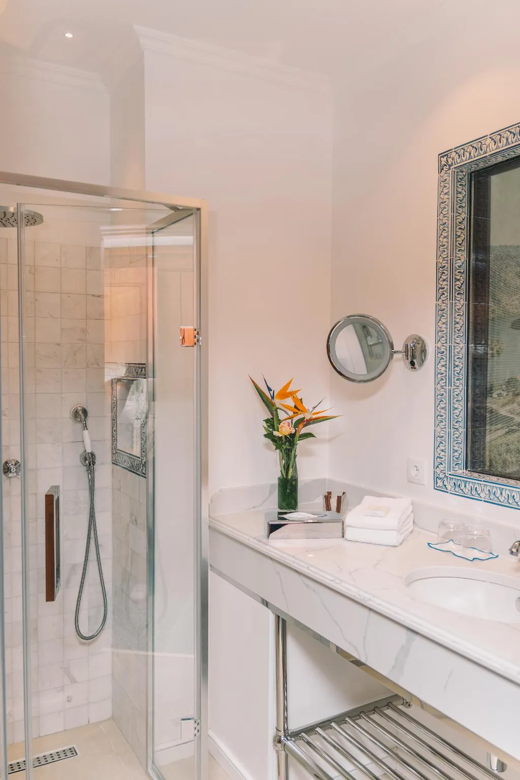 JUNIOR SUITE RIVER VIEW Room, The Vintage House - Douro, Porto