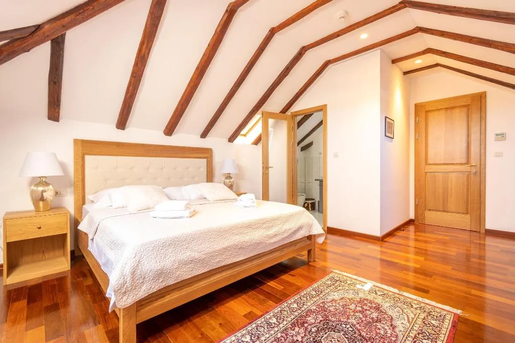 Room, B&B Heritage Villa Apolon, Split