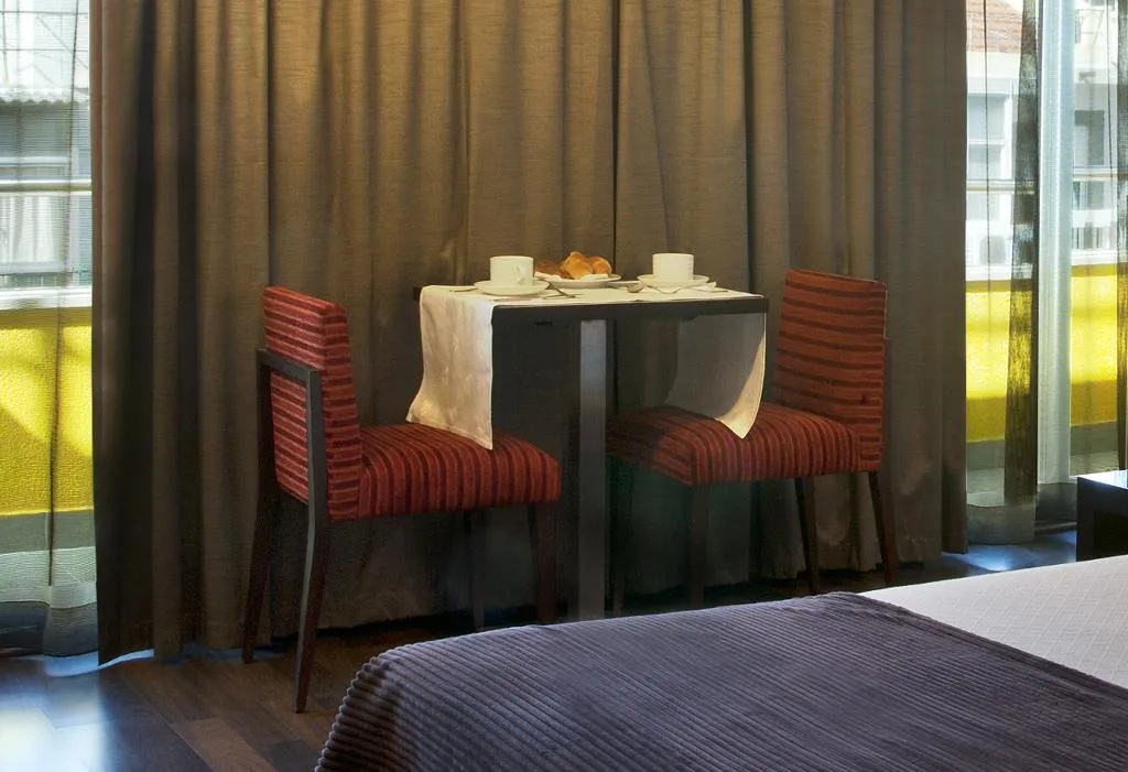 DOUBLE STANDARD Room, TURIM Luxe Hotel, Lisbon