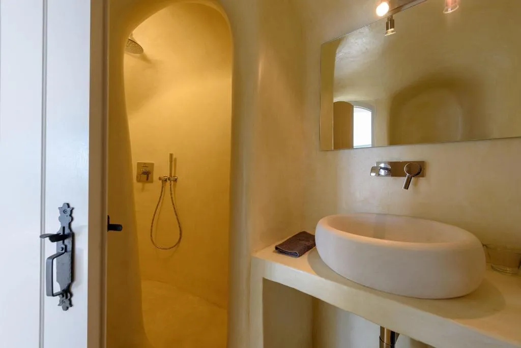 Room, Kapari Natural Resort - member of Unique Lodges Na, Santorini